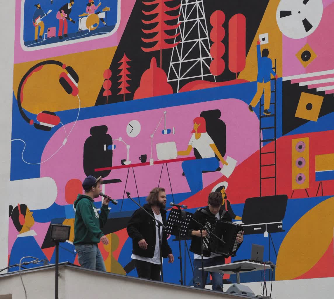 Mamy 70 lat! Dziękujemy, że jesteście z nami 6 mural-2022-09-09-181554.jpg