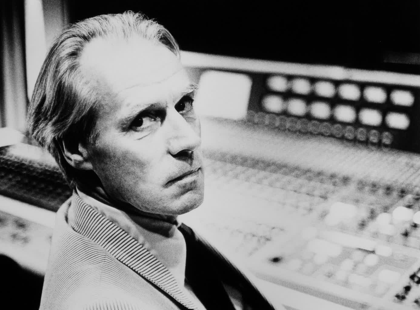 08.01.2023 Bolesław Lutosławski – alchemia portretu 2 1 George Martin Londyn, AIR studio.jpg