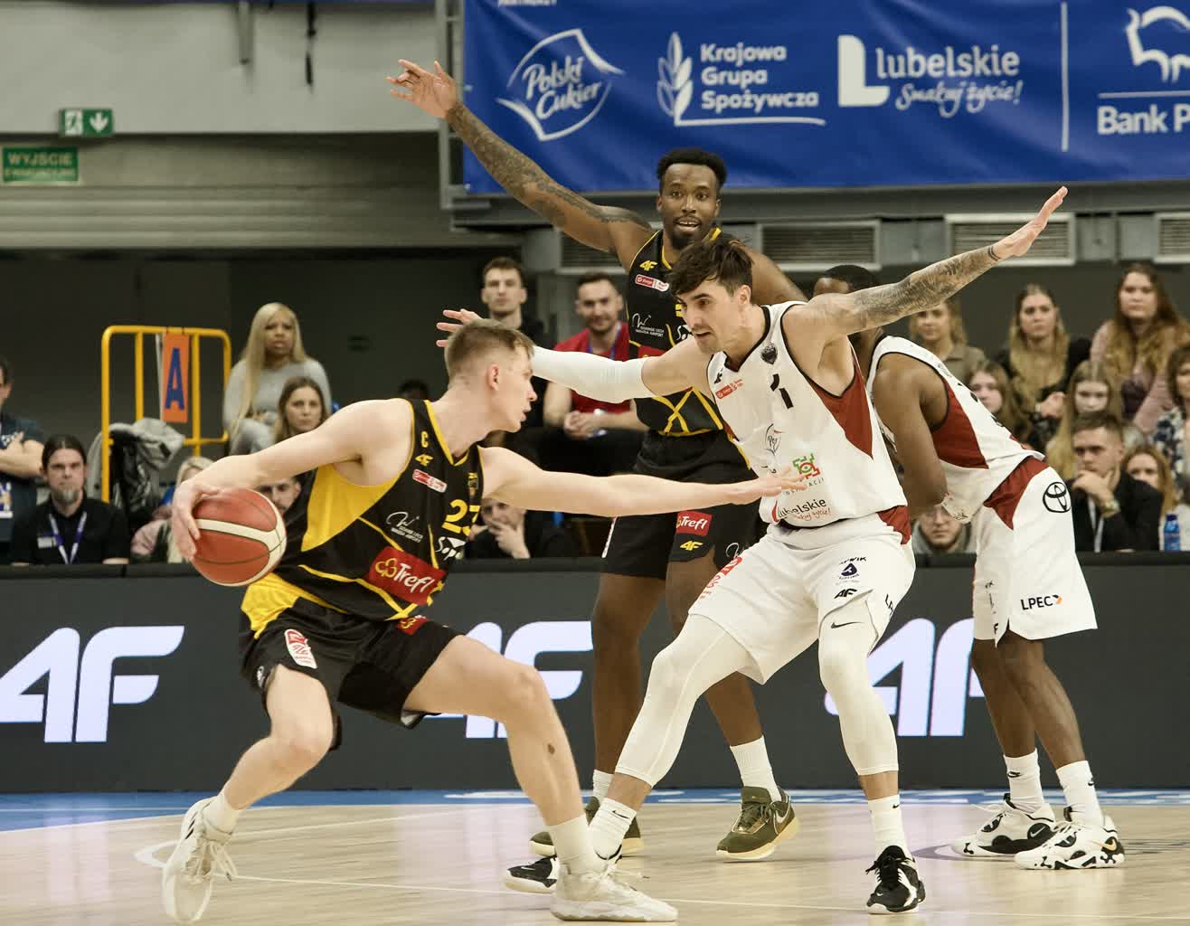 Mistrzostwa Europy w koszykówce: biało-czerwoni zmierzą się z Austriakami 2 486a8b87-8531-4ce3-9a6f-3386de7f563a-2023-02-20-073636.jpg