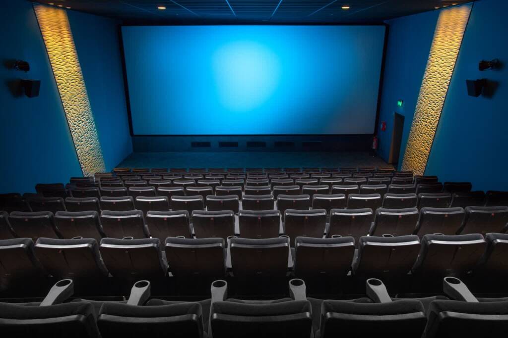 movie theater g63f6ce36f 1920 2023 02 10 145014