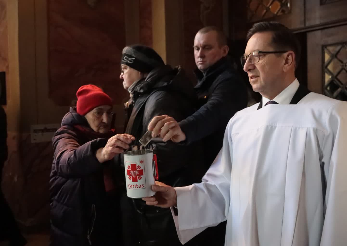 Lubelskie parafie zbierają na pomoc ofiarom trzęsienia ziemi w Turcji i Syrii 2 pm_ZBIORKA-120223-012.jpg