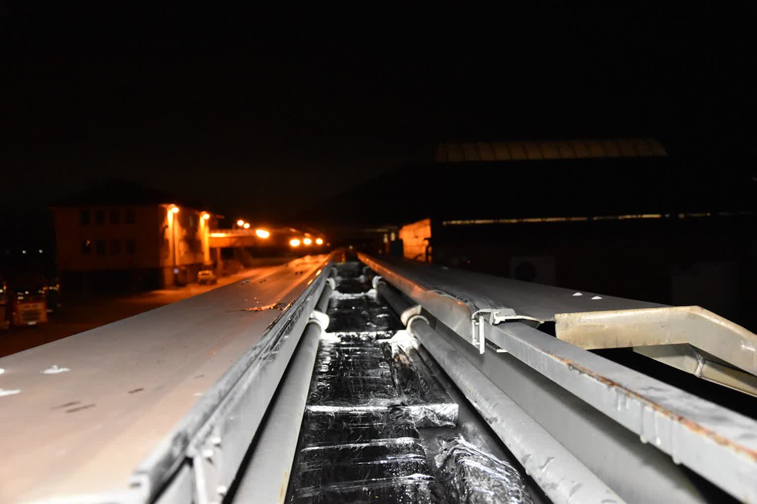 Papierosowa kontrabanda przechwycona w Małaszewiczach 2 20230302_papierosy(2).jpg