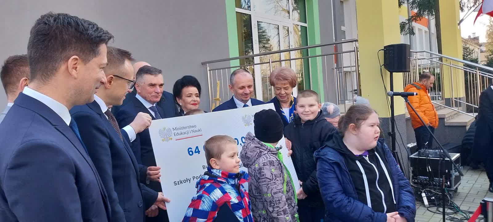 Lubelska szkoła specjalna z dofinansowaniem na budowę nowej siedziby 2 335561194_581959287327099_913214099152483609_n.jpg