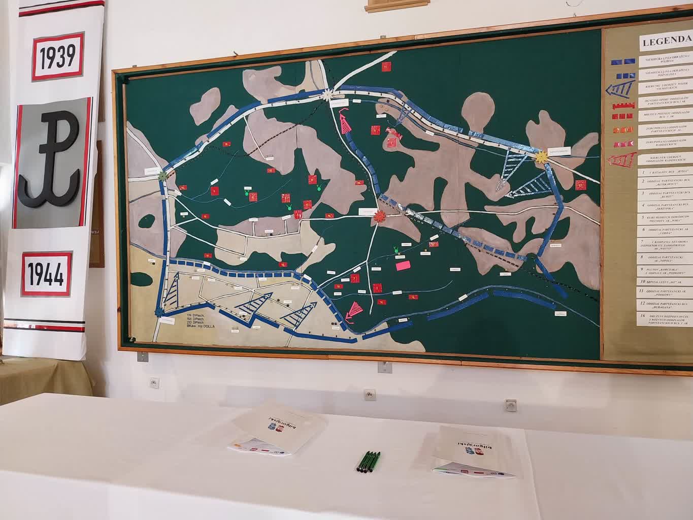 „To historyczny dzień dla nas wszystkich”. W Osuchach powstanie Muzeum Partyzantów Polskich 3 336390906_203850095664970_7976166354642723145_n.jpg