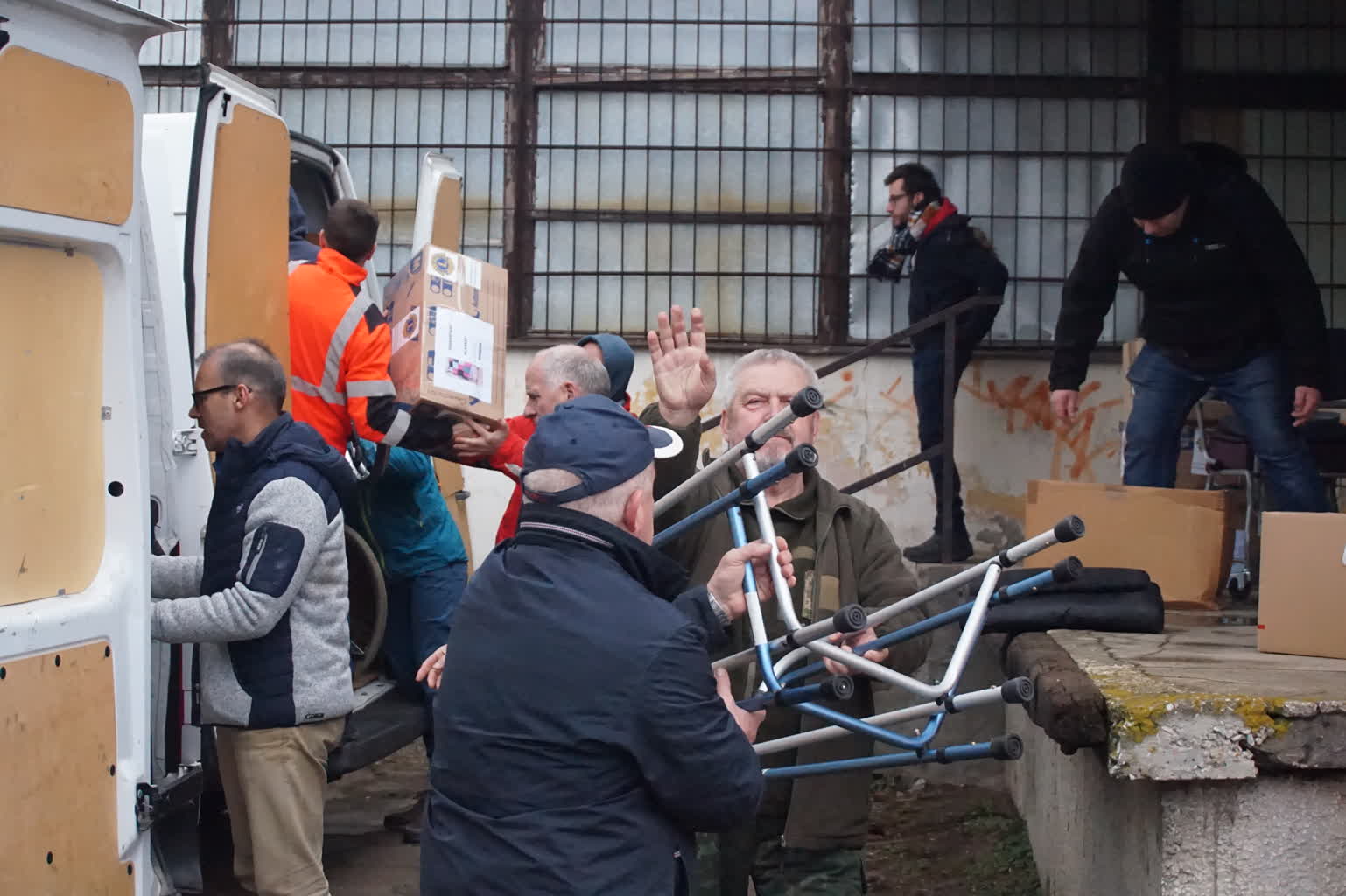 Z Zamościa wyruszył kolejny konwój z darami dla Ukrainy 2 DSC08429.JPG