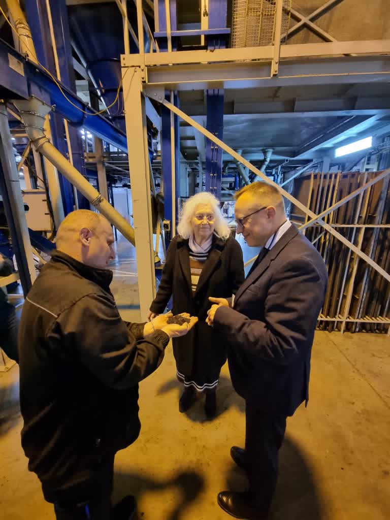 Zakład w Poniatowej czeka remont i rozbudowa. Wszystko dzięki milionowemu wsparciu 3 343313324_628337502037657_2067551289742463058_n.jpg