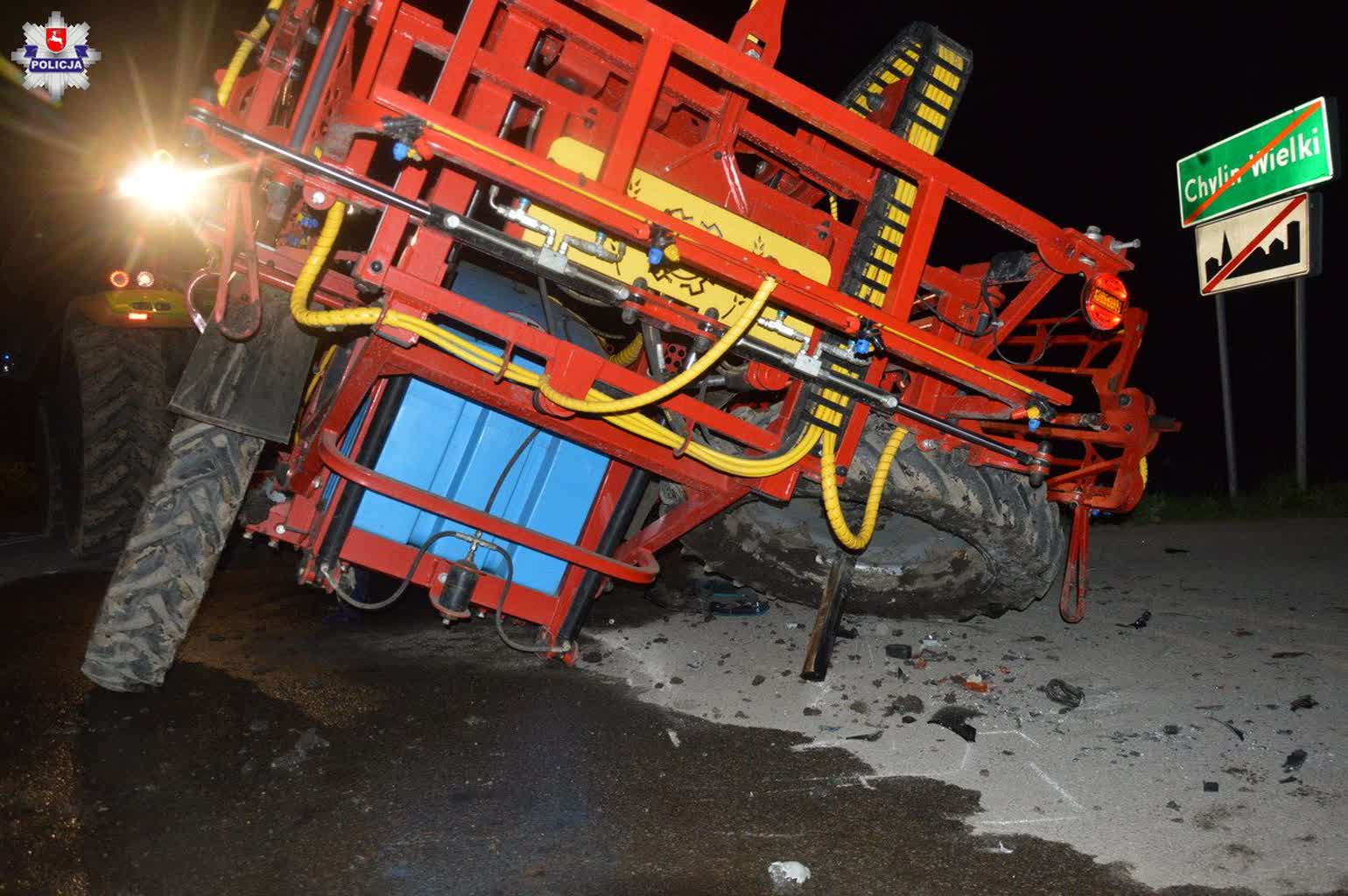Jeden wypadek, dwaj winni. Zderzenie motocykla z ciągnikiem 2 68-219714.jpg