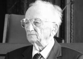 benjamin ferencz chief prosecutor in 1947 einsatzgruppen trial in courtroom 600 where nuremberg trials were held palace of justice nuremberg nurnberg germany 03 2023 04 09 094210