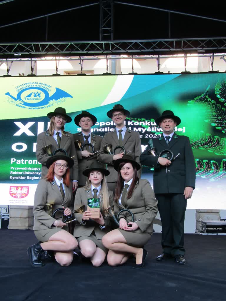 Kultywują tradycję sygnalistyki myśliwskiej. Zespół "Orion" na podium konkursu „O Róg Zbramira” 3 IMG_2327.jpg