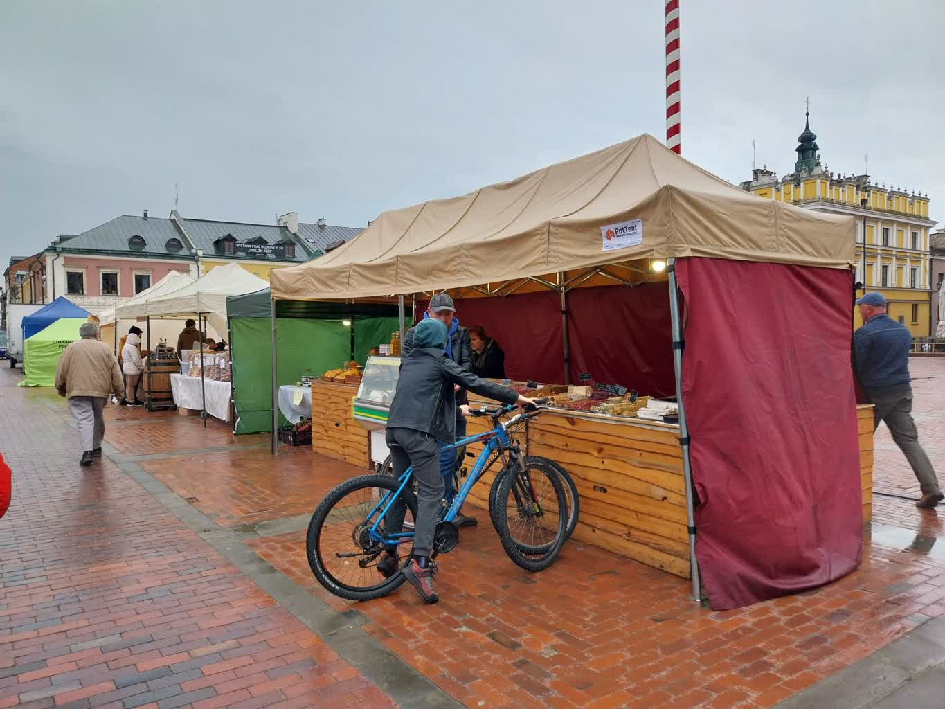 W Zamościu promują żywność wolną od GMO 2 2.jpg