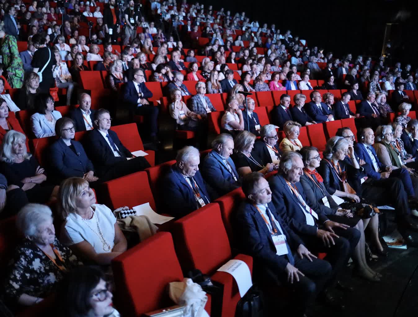 Nowości w świecie dermatologii. Specjaliści goszczą w Lublinie 2 A49D869B-ADAB-4E25-9088-97D4E0F597FF.jpeg