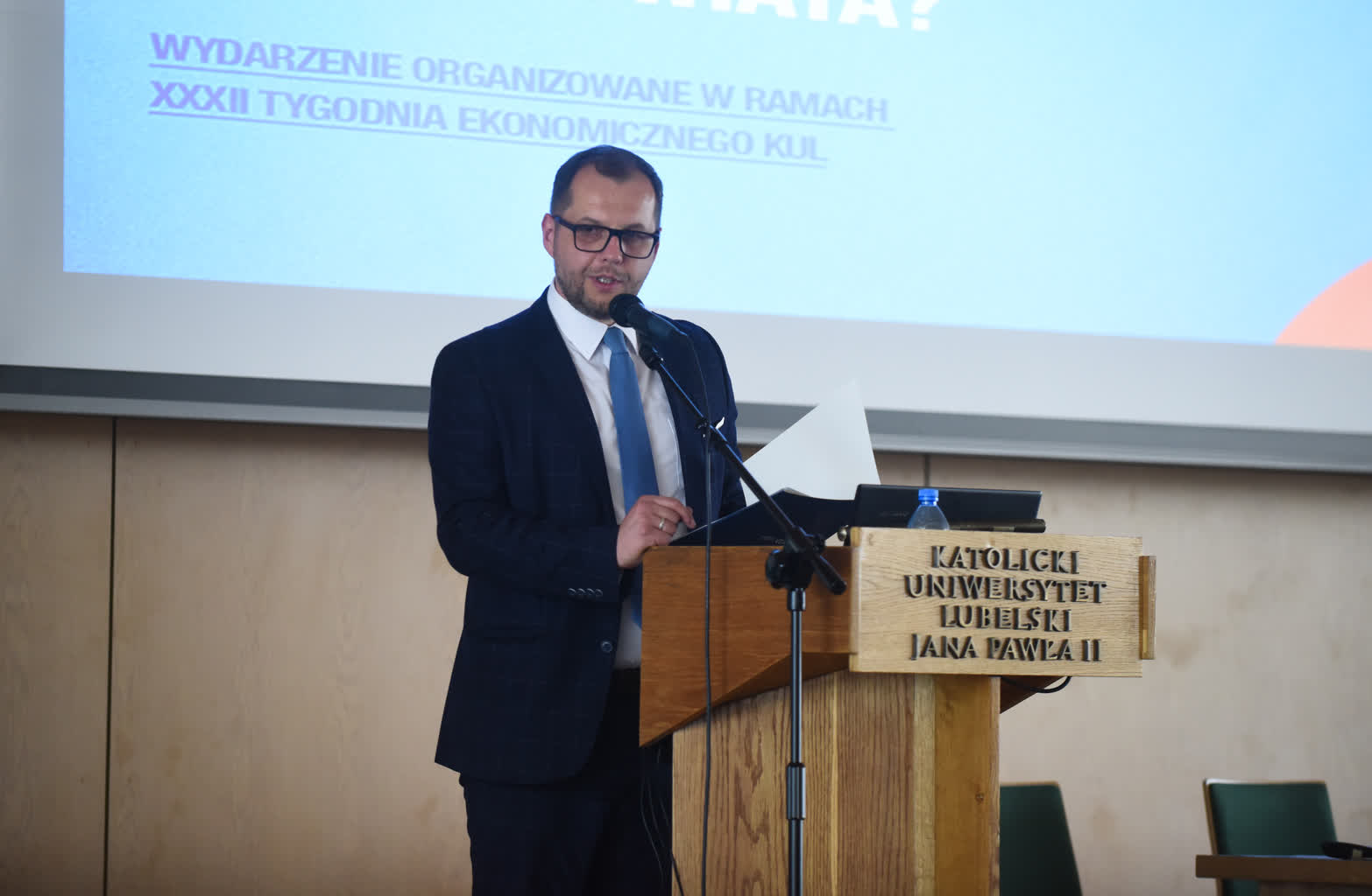 Jak Ministerstwo Finansów walczy z inflacją? 2 ekonomiczny 2.jpg