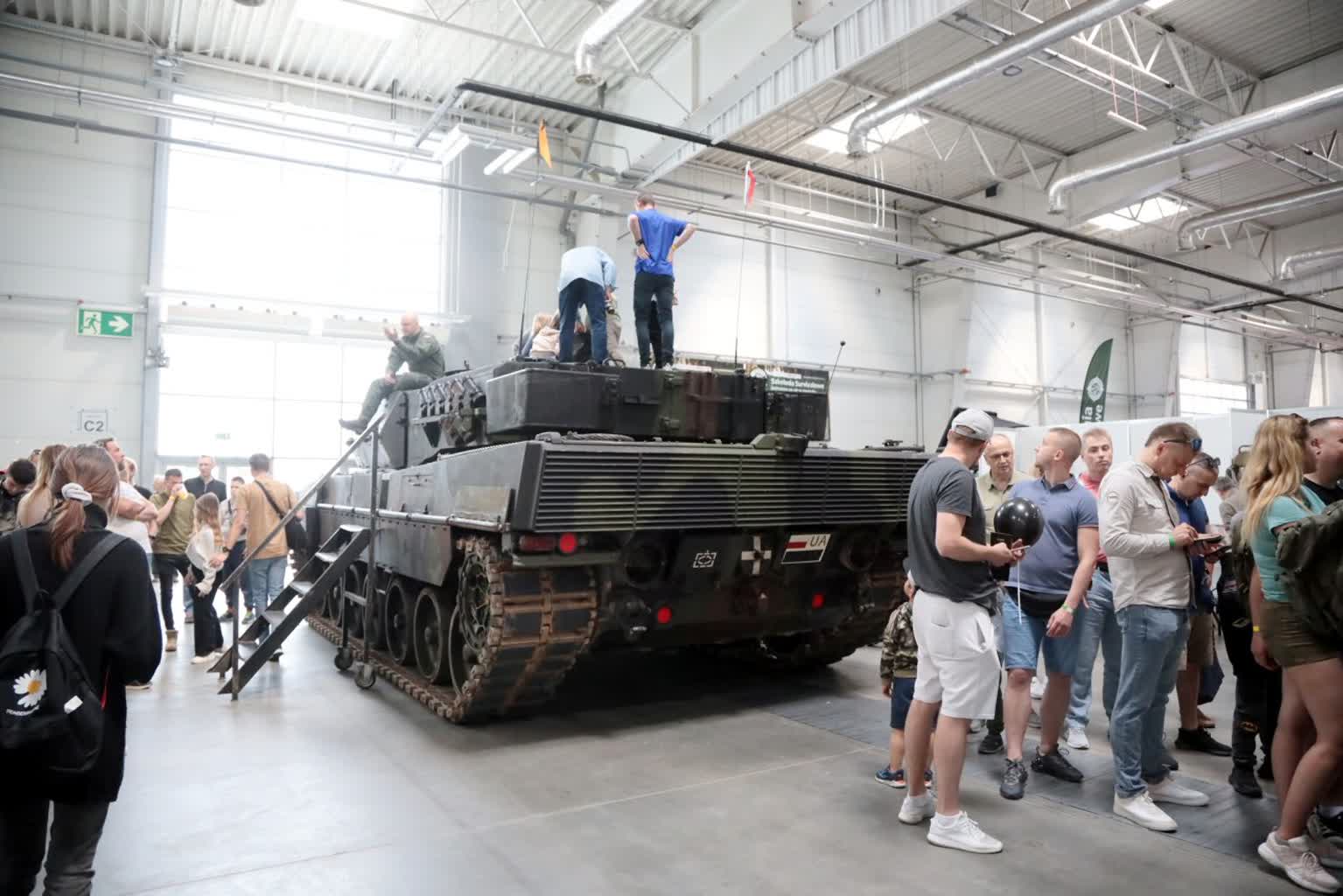 Zasady dostępu do broni są nieprecyzyjne. Członkowie kól strzeleckich chcą zmiany przepisów 2 pm_MILITARIA2-130523-035.jpg