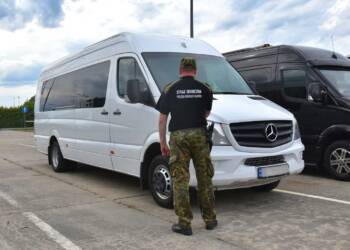 12 237118 g 2023 06 09 102009