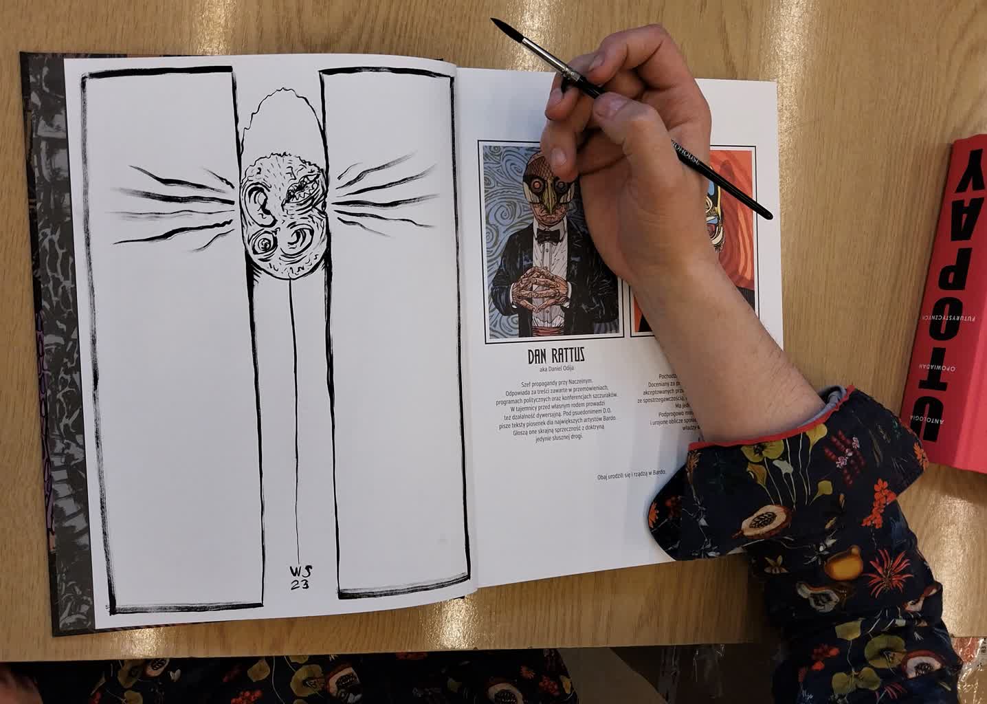 Wojciech Stefaniec i Daniel Odija: Dostarczymy wodę na Marsa 5 19.jpg