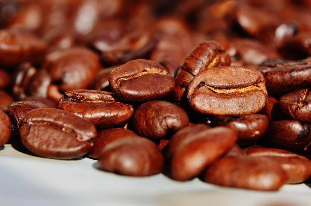 coffee beans g0b29f1e36 1920 2023 05 03 093941 2023 06 06 142109