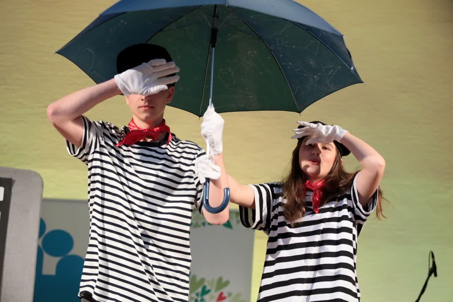 Dar Serca dla Hospicjum. Szkoły uzbierały sporą sumę 2 Hospicjum 2.jpg