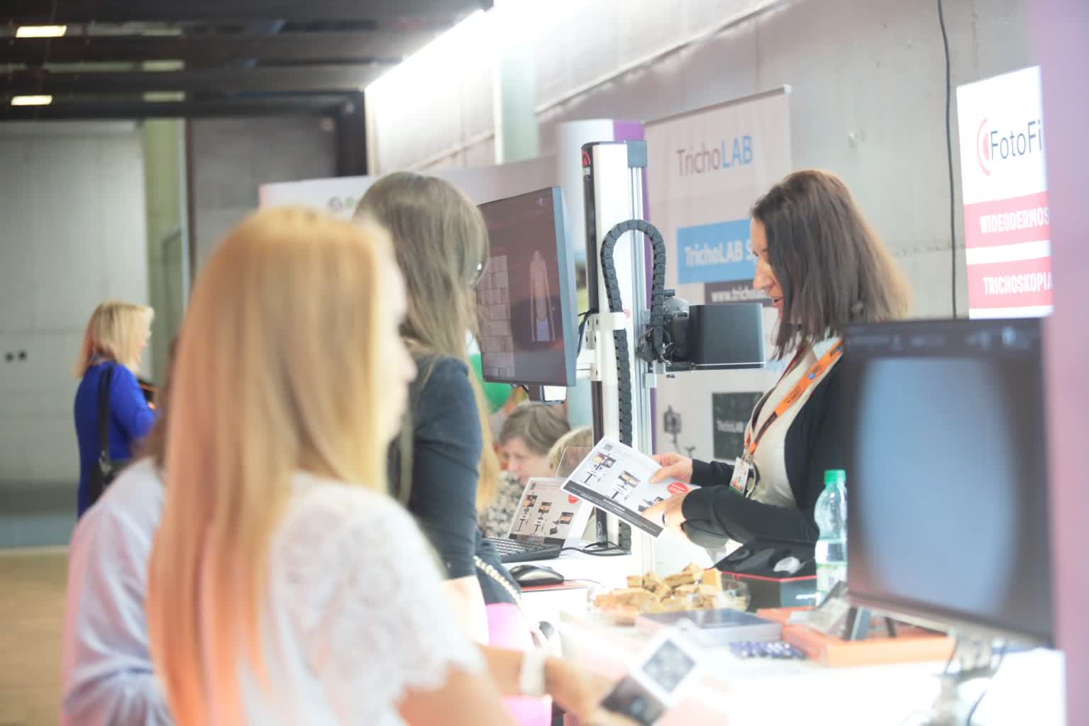 Przełom w walce z łysieniem plackowatym. Pojawił się nowy lek 4 pm_DERMA-010623-019.jpg