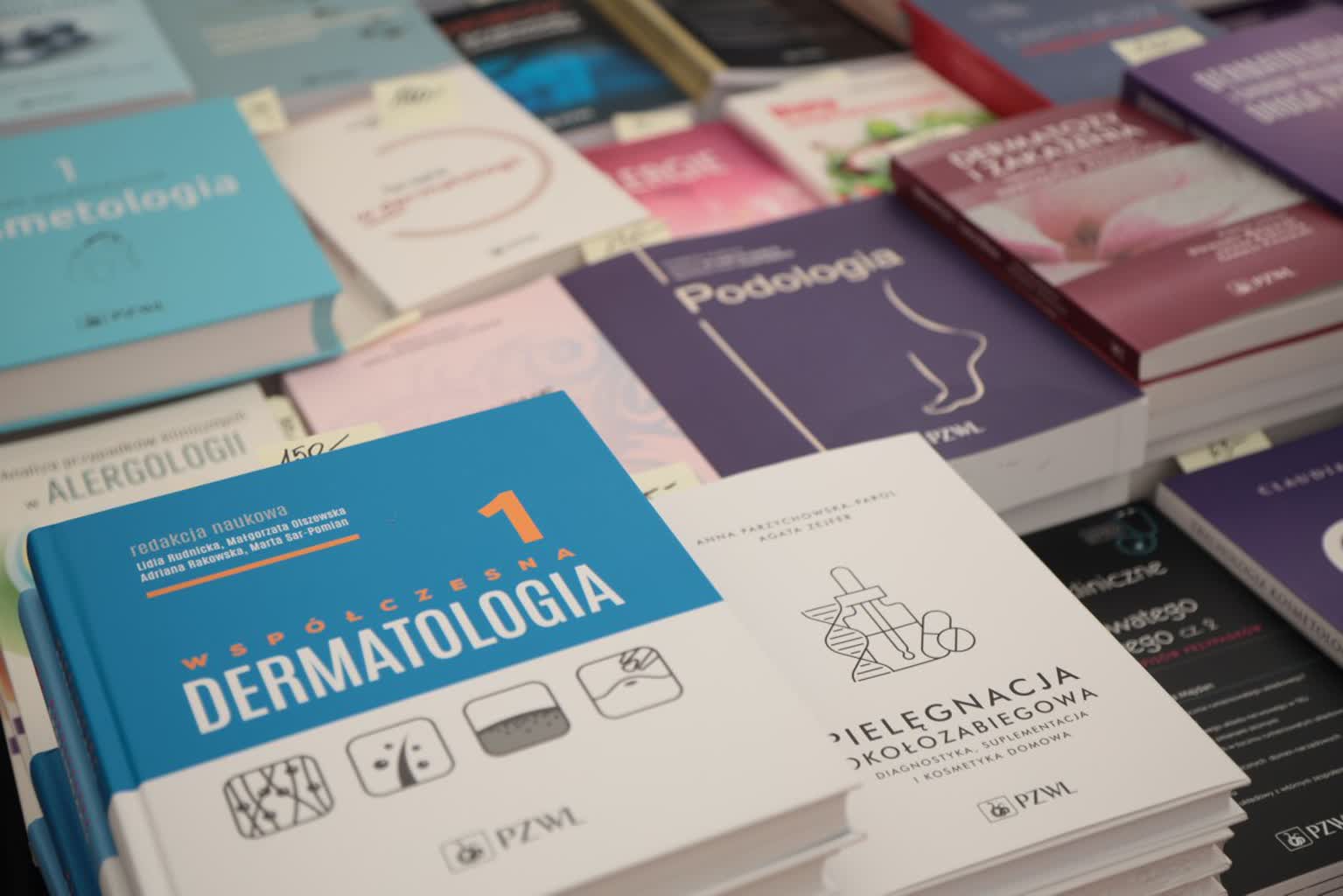 Przełom w walce z łysieniem plackowatym. Pojawił się nowy lek 2 pm_DERMA-010623-026.jpg