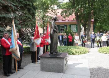 pm krew 140623 005 2023 06 14 144037