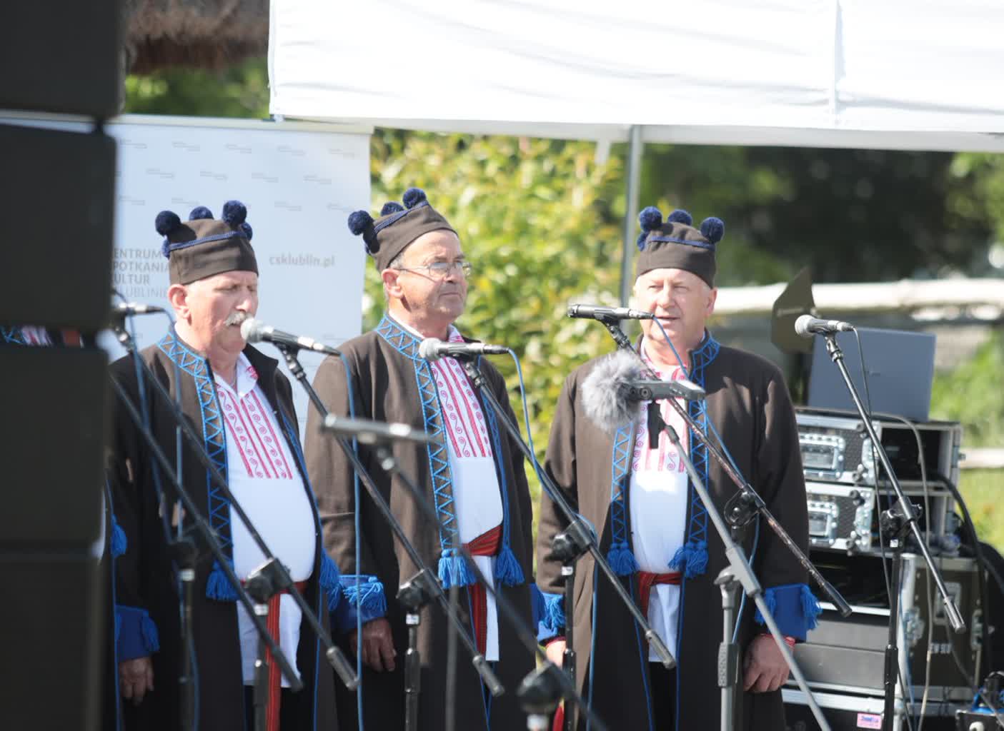 Śpiewacy ludowi zjechali do Kazimierza Dolnego 2 pm_ludowe-280523-012-2023-05-28-175225.jpg
