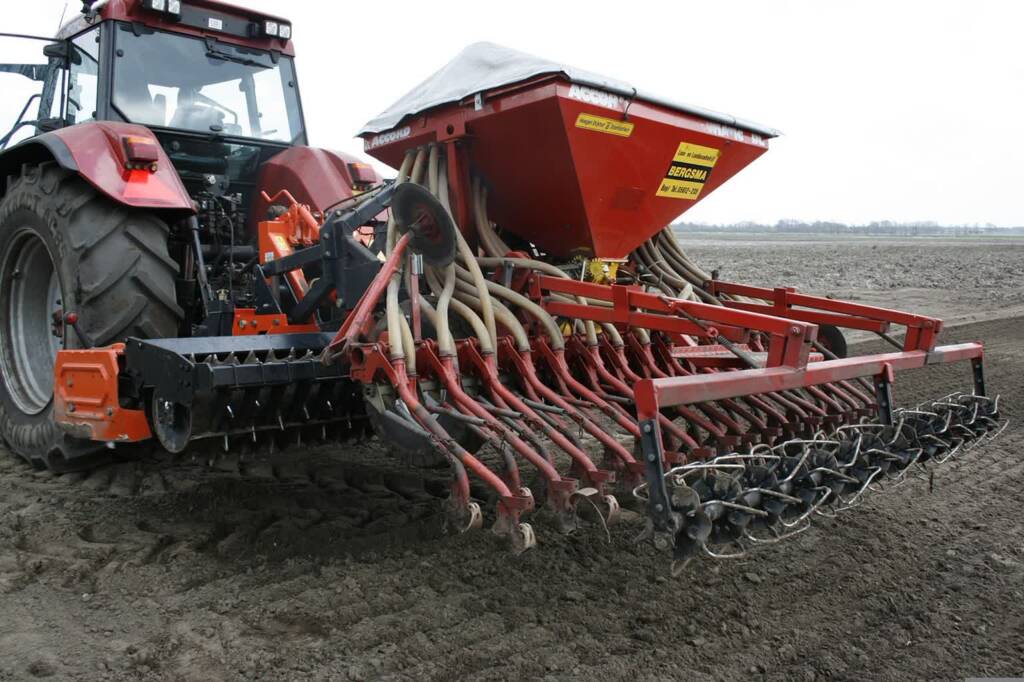 seeder 989473 1280 2022 10 07 005132 2023 06 12 141712