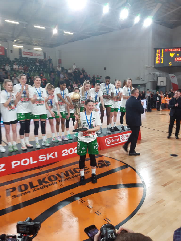 Niewielka dotacja od miasta dla drużyny mistrzyń Polski 3 20230415_221154-2023-04-17-171202-scaled.jpg