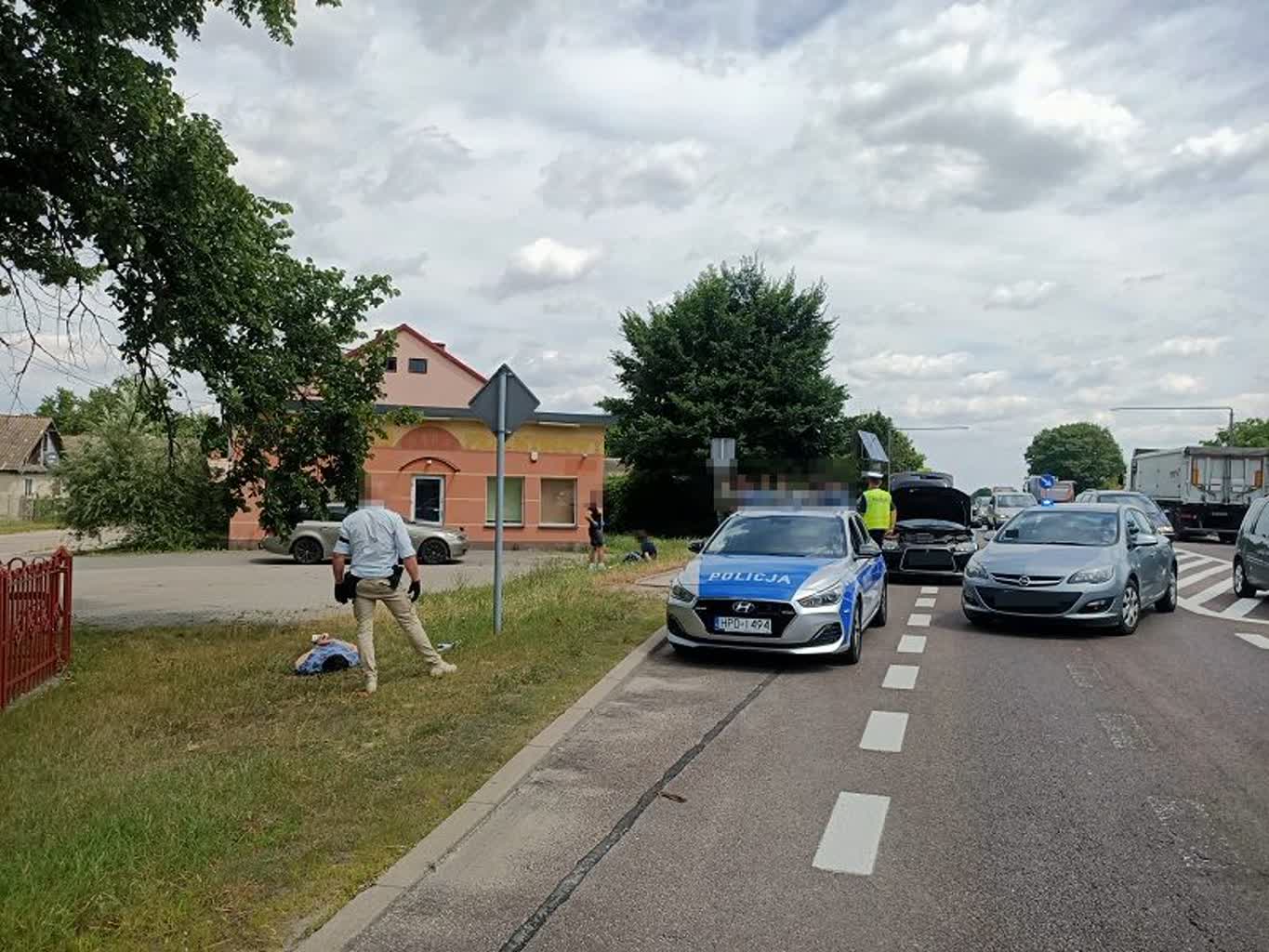 Gruzińscy włamywacze zatrzymani. Łup ukryli w skarpetce 2 343-224815.jpg