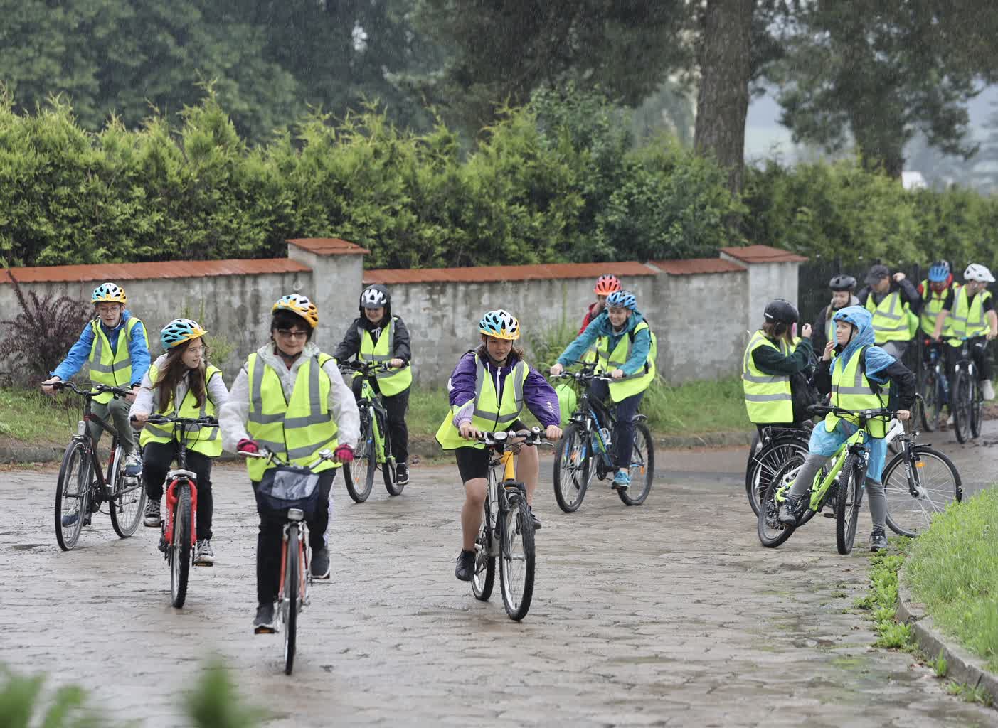 Rowerem po malowniczych ścieżkach. Rajd w gminie Niedźwiada 2 4586983f-ecb6-44c2-b86f-2887e57193b2-2023-06-18-132253.jpg