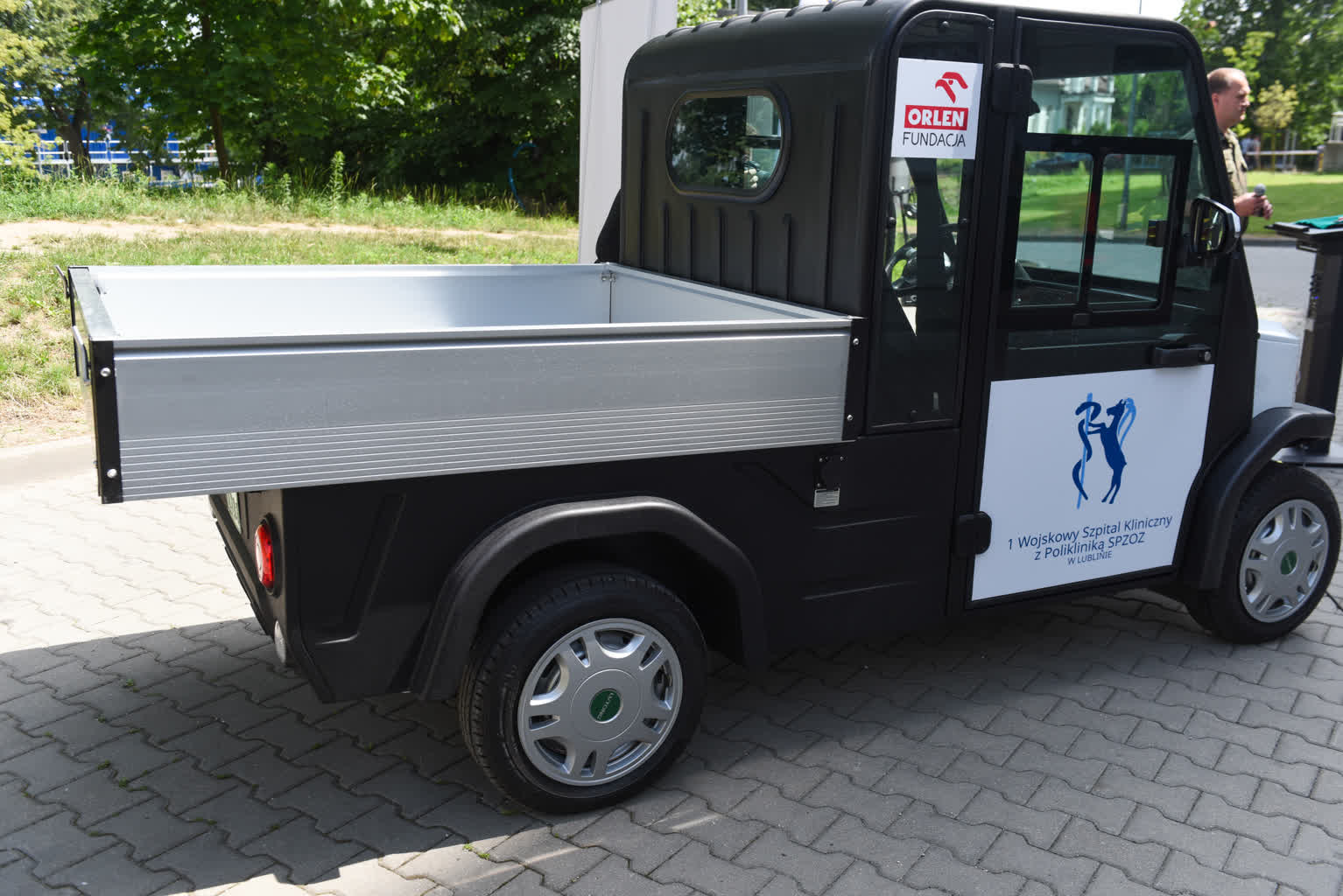 Transport pacjentów będzie łatwiejszy. Nowoczesny sprzęt w lubelskim szpitalu 3 DSC_0229.jpg