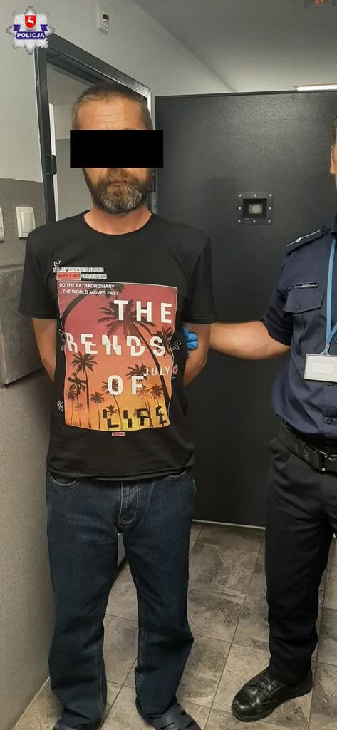 Dostarczał pieczywo i został okradziony 2 net-23712117.jpg