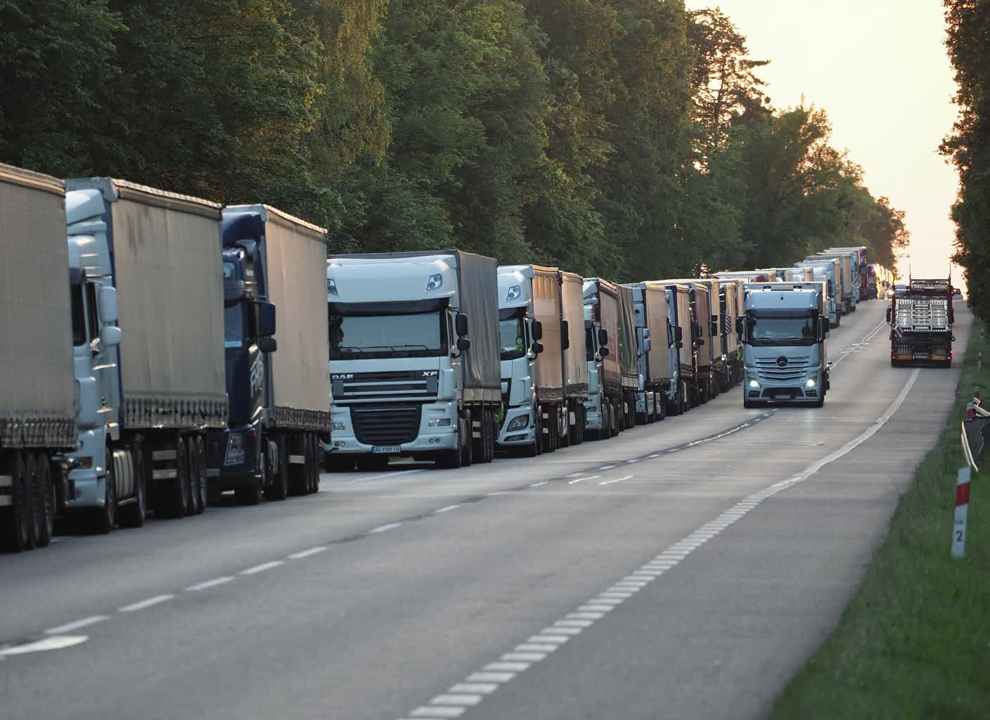 Granica: w Dorohusku i Hrebennem znów najdłuższe kolejki 2 22D19F22-48BE-4547-B0FA-AC140405F812.jpeg