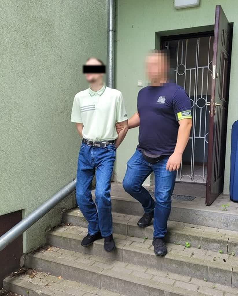 Był poszukiwany za oszustwo i kradzież, wpadł z narkotykami 2 343-225934.jpg