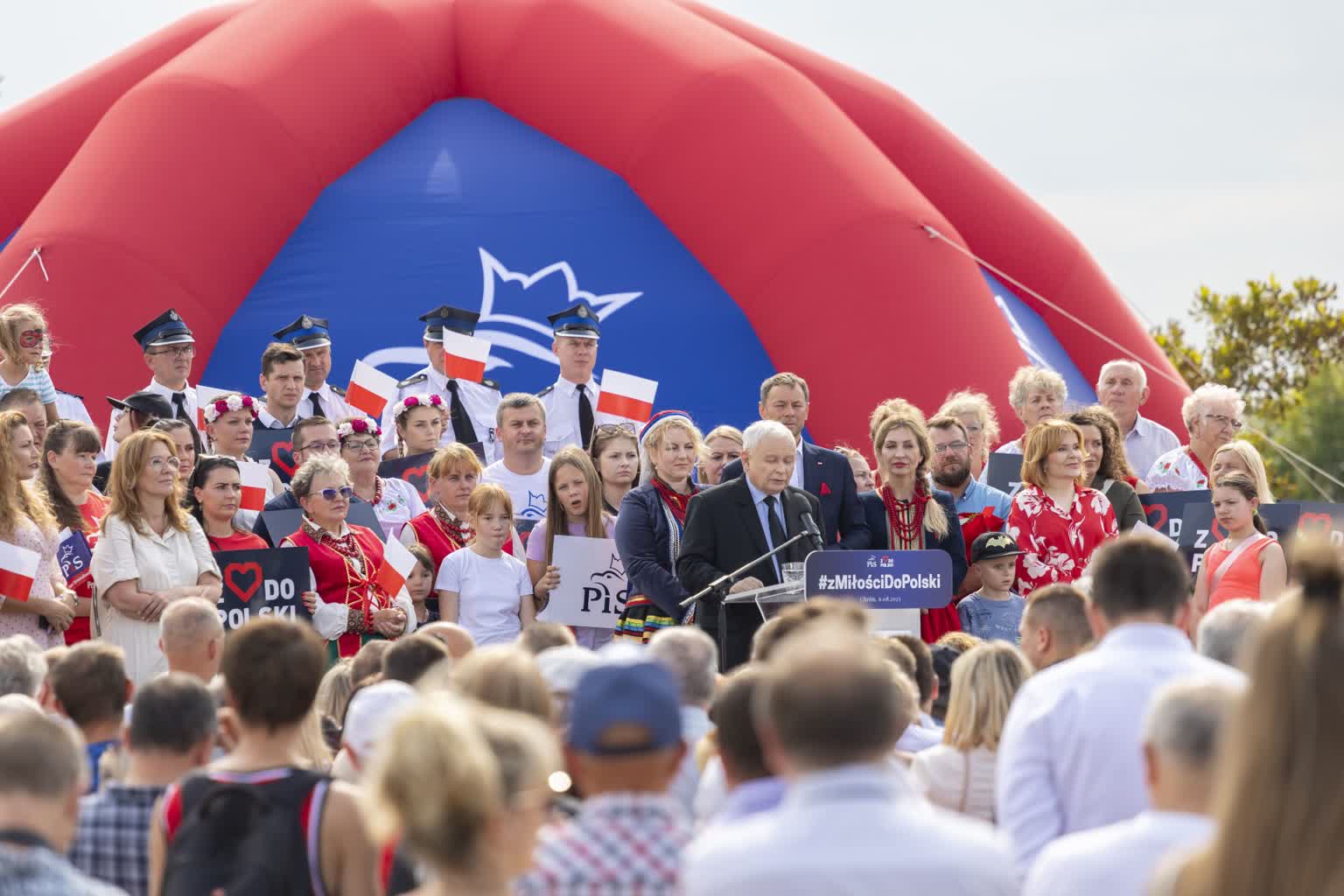 Piknik „Z miłości do Polski”: mieszkańcy zgłaszali swoje propozycje do programu PiS 2 IMG_5285.jpg