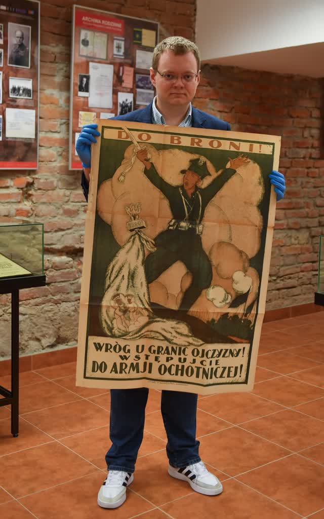 Motywowały do solidarności przeciwko bolszewikom. Oryginalne dokumenty w Archiwum Państwowym 4 KRA_0590.jpg