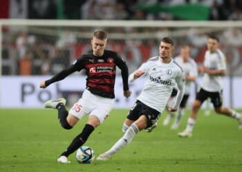 mid 23831545 2023 08 31 235906