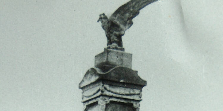pomnik por michala lubicz sawickiego zdjecie robione przed wojna. 2023 08 14 144220