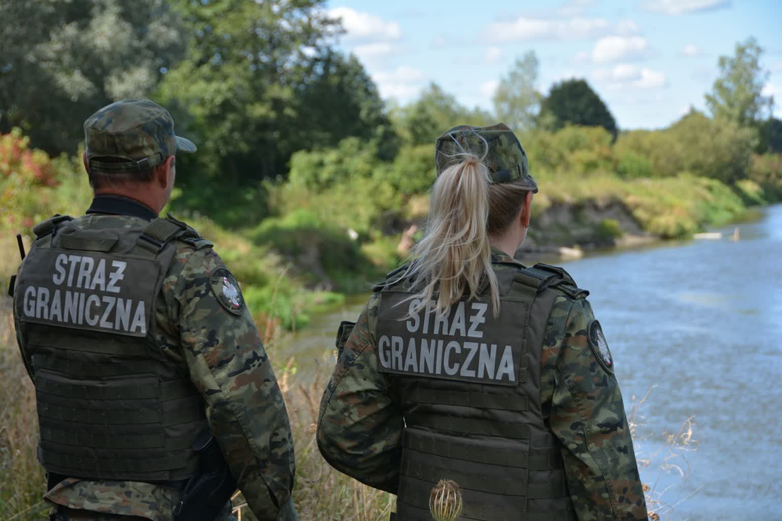 Blisko 100 prób nielegalnego przekroczenia granicy polsko-białoruskiej przez Bug 4 12-232819_g.jpg