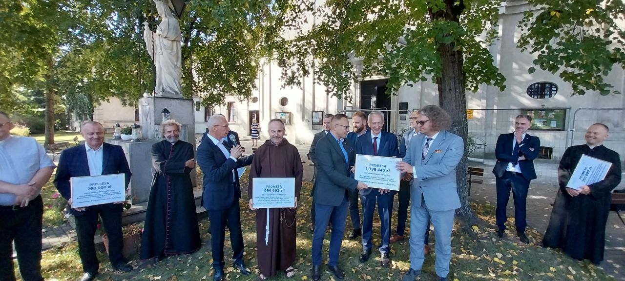 Miliony na zabytki. Powiat lubartowski z dofinansowaniem 2 20230928_102221.jpg