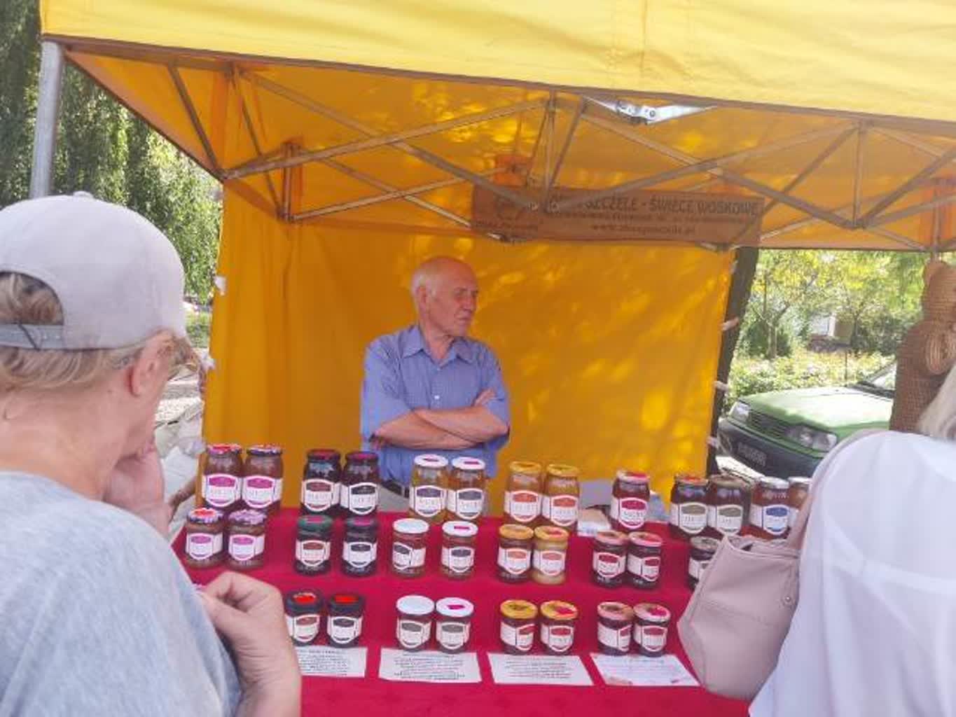 Bialscy pszczelarze skarżą się na problem ze sprzedażą miodu 2 377914480_1204356790955124_5574955353812024668_n.jpg