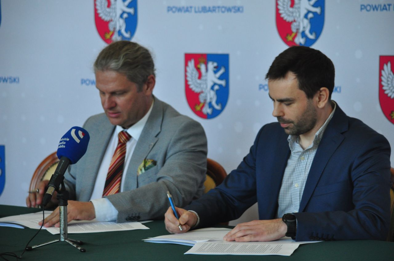 W Lubartowie powstanie Centrum Opiekuńczo-Mieszkalne. Podpisano umowę 2 DSC_0726.JPG