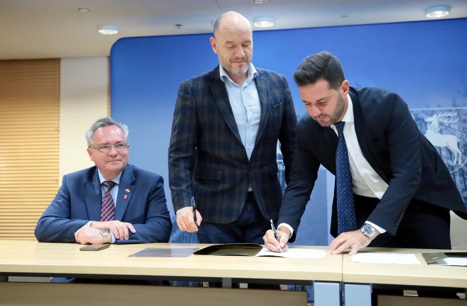 Teatralna współpraca polsko-włoska. Zespół Osterwy pojedzie na Sycylię 2 pm_teatr-120923-008-2023-09-12-125544.jpg