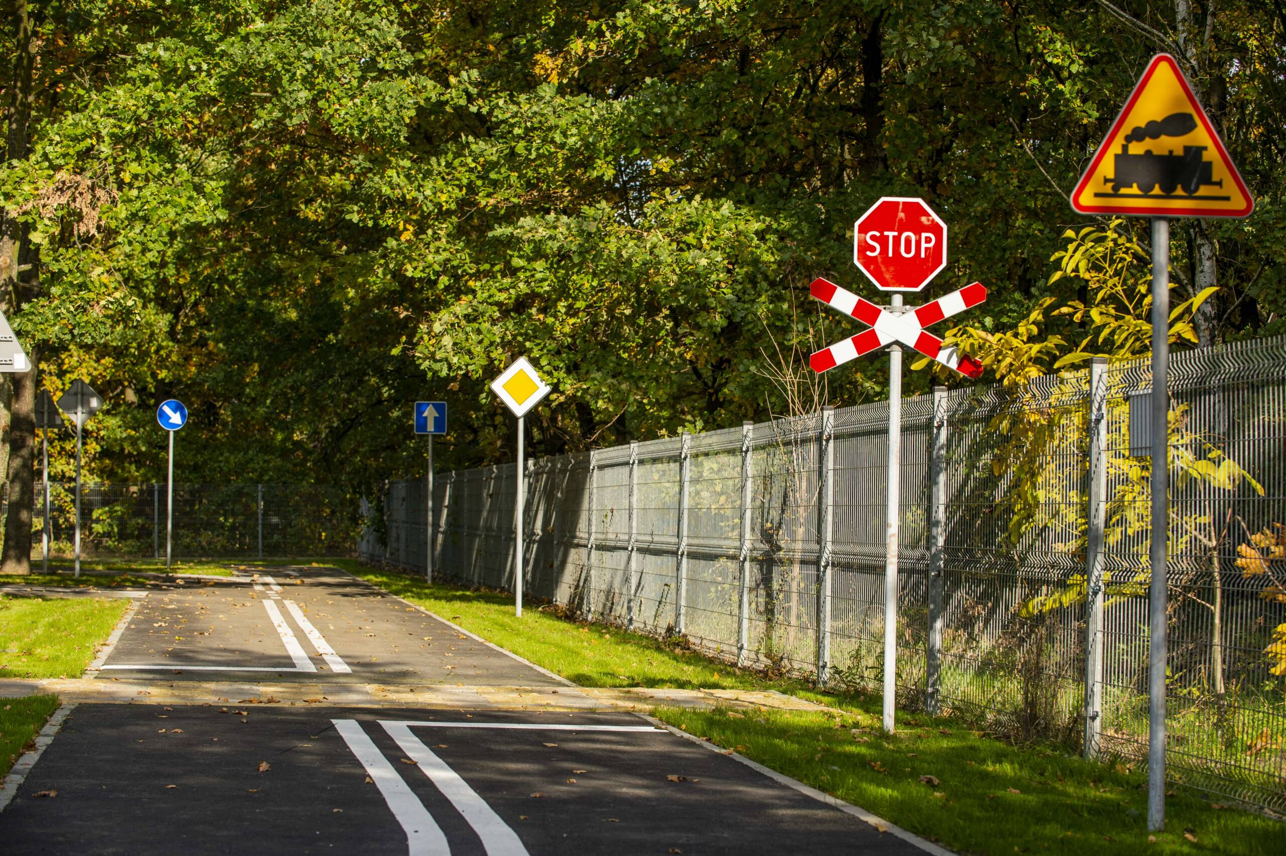 Przede wszystkim bezpieczeństwo! Dzieci nauczą się zasad ruchu drogowego 2 przejazd-min.jpg