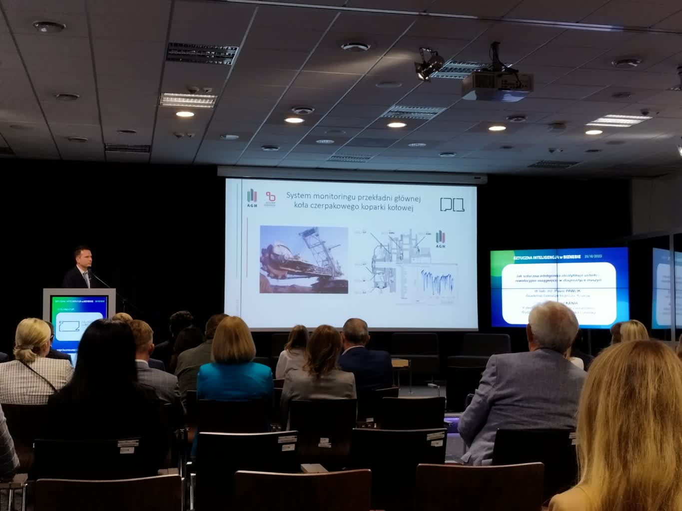 Ze sztuczną inteligencją za pan brat. Konferencja naukowa w Puławach 3 395548822_808795051252562_3016448545212994293_n.jpg