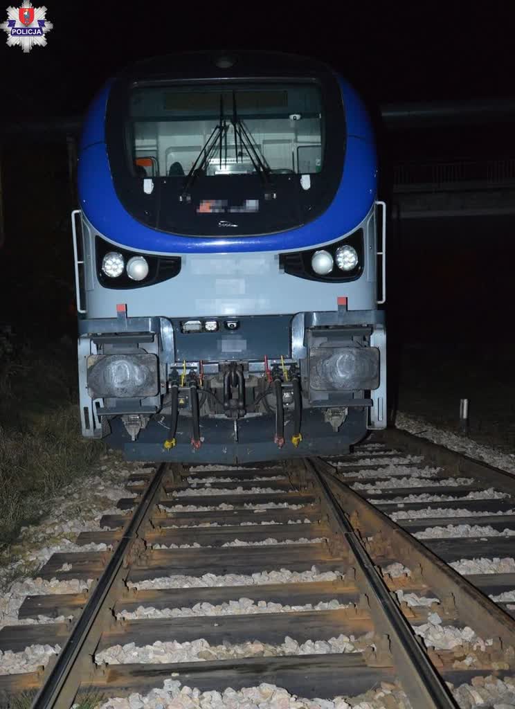 Mężczyzna potrącony przez pociąg. Policja ustala jego tożsamość 2 395755539_238817752515681_1935910874129886465_n.jpg