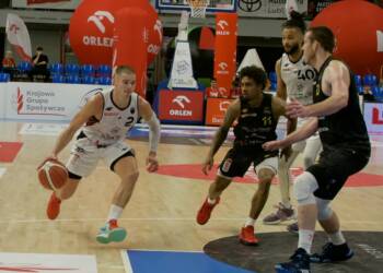 pa080593 2023 10 08 184655