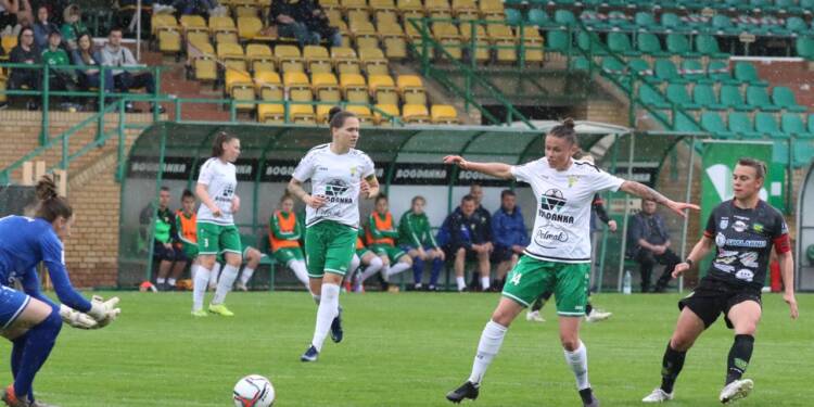 2021-05-16T16:01:15:55 ,  Fot. Piotr Michalski 
2021.05.16. LECZNA . GKS GORNIK LECZNA - ROW RYBNIK .
FOT. PIOTR MICHALSKI