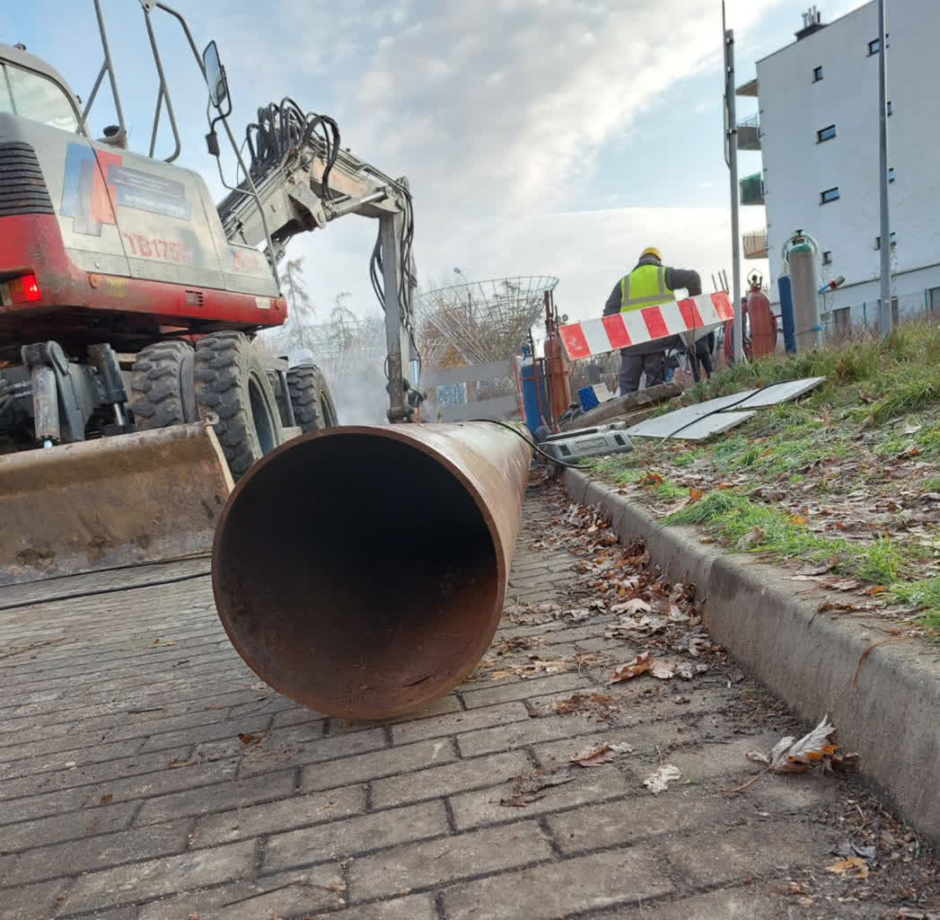 Koniec awarii sieci ciepłowniczej w Puławach 2 20221208_081915-2022-12-08-105706-2022-12-08-123609.jpg