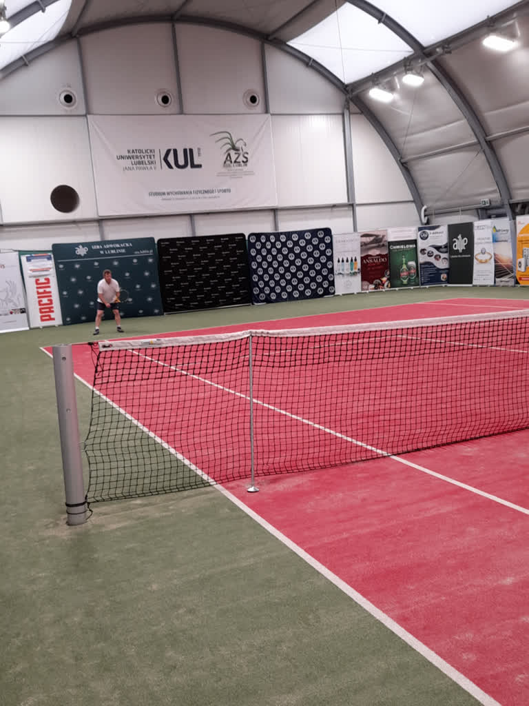 Rywalizacja prawników na tenisowych kortach 2 20231118_125826.jpg