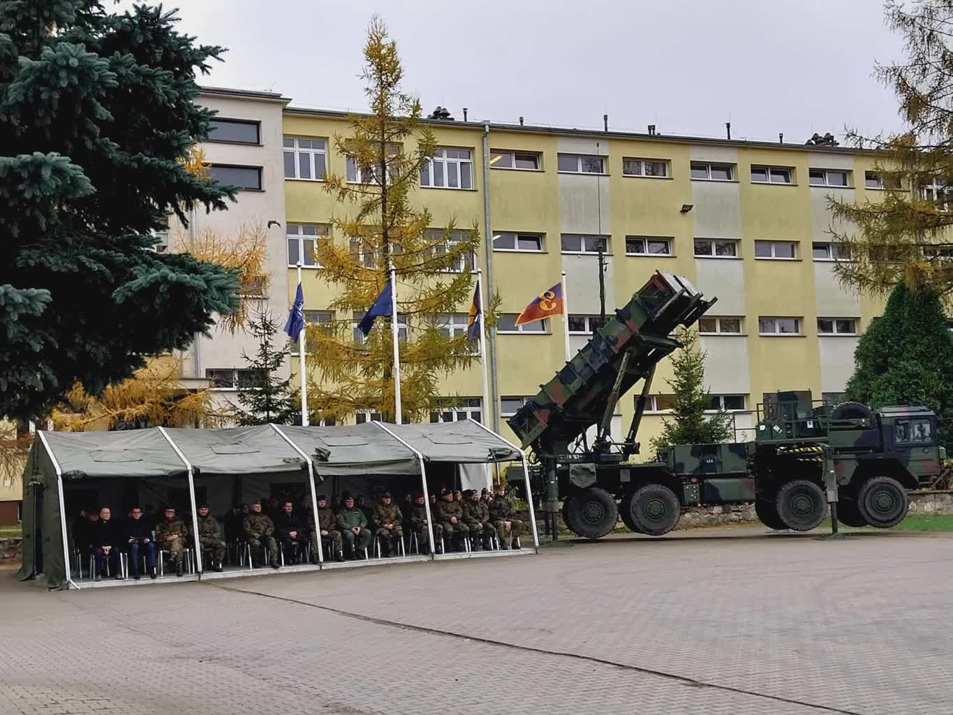 Patrioty wycofują się z Polski. "Ich rolę mogłyby częściowo przejąć samoloty myśliwskie" 2 400599271_590371053182206_91729769703001947_n.jpg